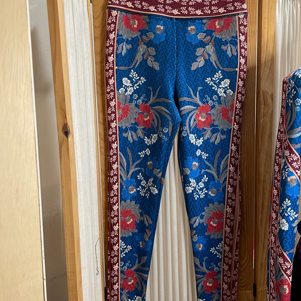 Fashion nova women 2pc set - Picture 2 of 7